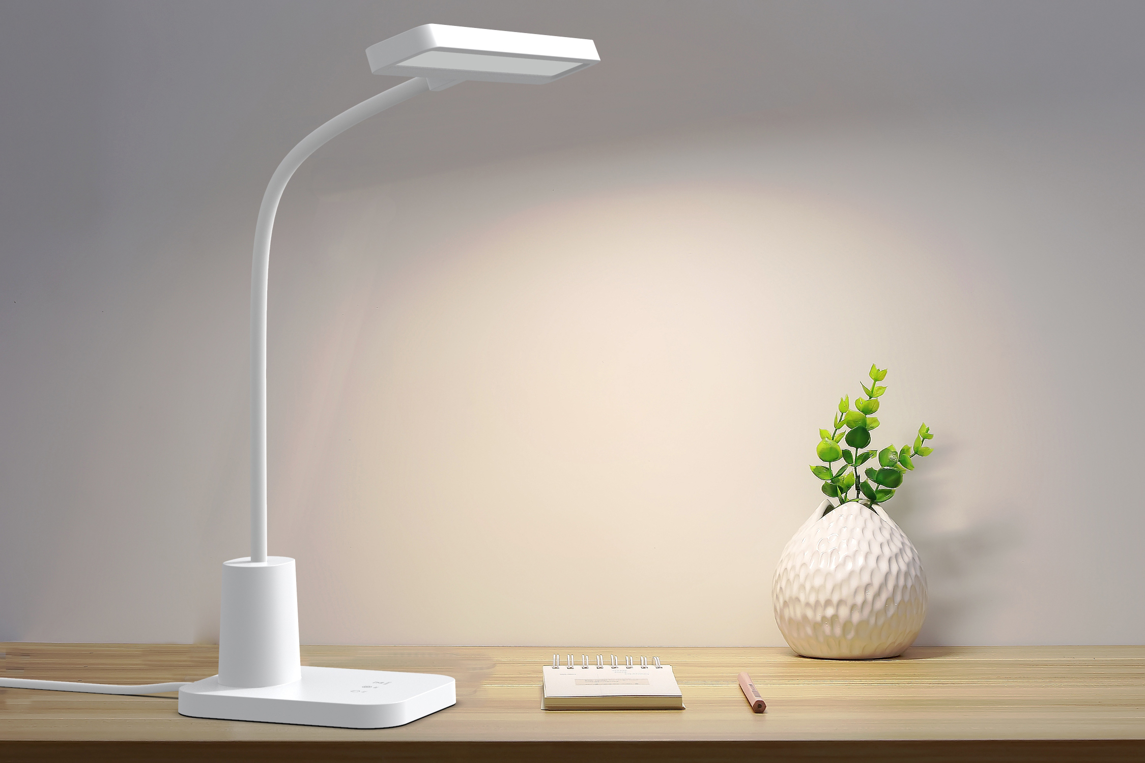 學習桌專用護眼燈廠家優(yōu)選帝狼光電 學習桌專用護眼燈廠家優(yōu)選帝狼光電